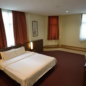 Kihei 3* Singapore