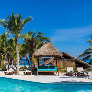 https://ojo-de-agua-puerto-morelos.allrivieramayahotels.com